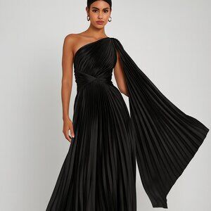 Selfie Leslie Black One Shoulder Dress